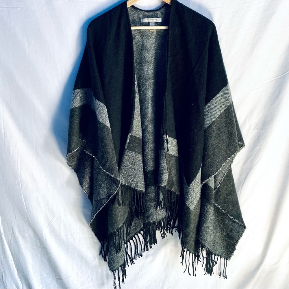 Marc New York poncho cape